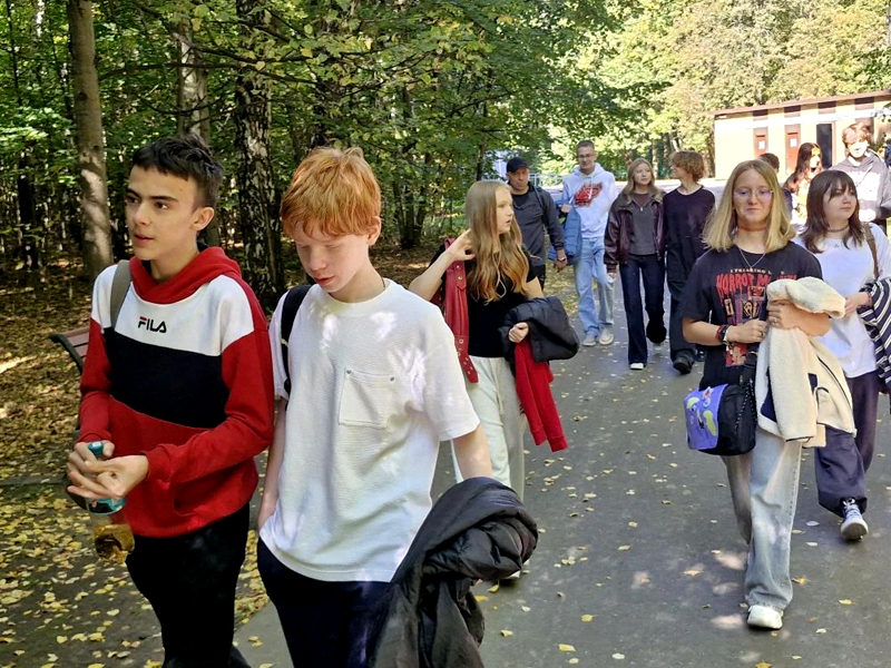 Акция «Тропа героев» в Тропаревском лесопарке, фото 3